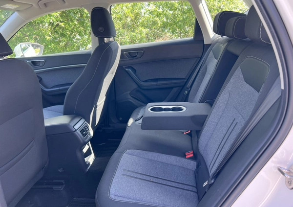 Seat Ateca cena 85990 przebieg: 168000, rok produkcji 2020 z Stary Sącz małe 704